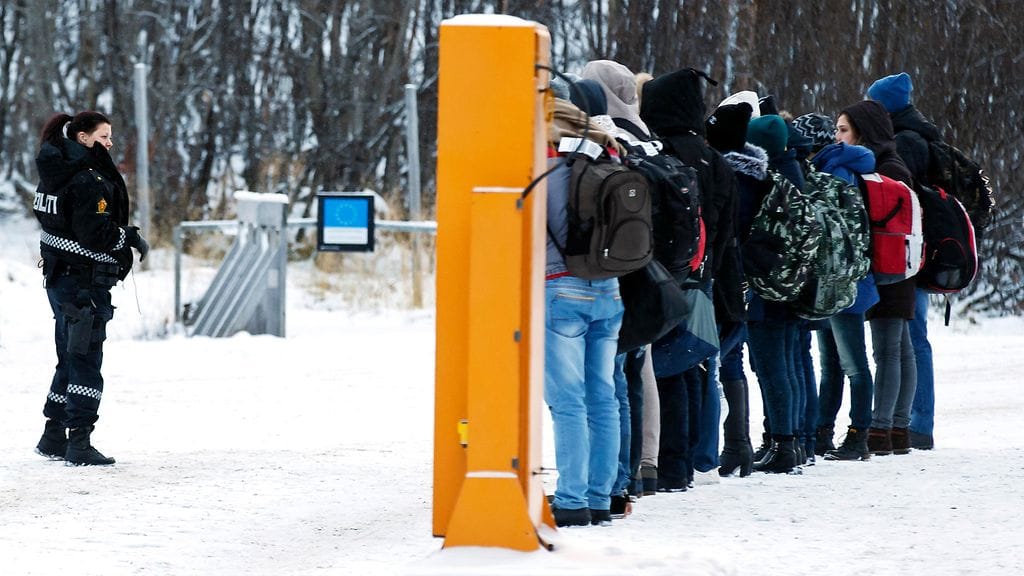 Turvapaikanhakijoita Murmanskin rajalla.