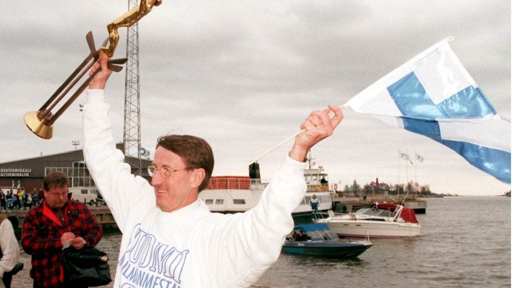 Curt Lindström