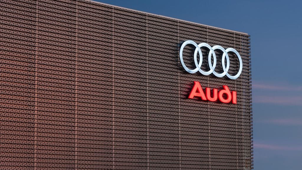 VW-konsernin sisäisellä tutkinnalla on kädet täynnä töitä.
