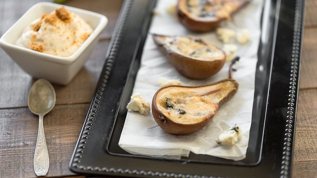 Päärynät ja homejuusto täydentävät toistensa makuja.