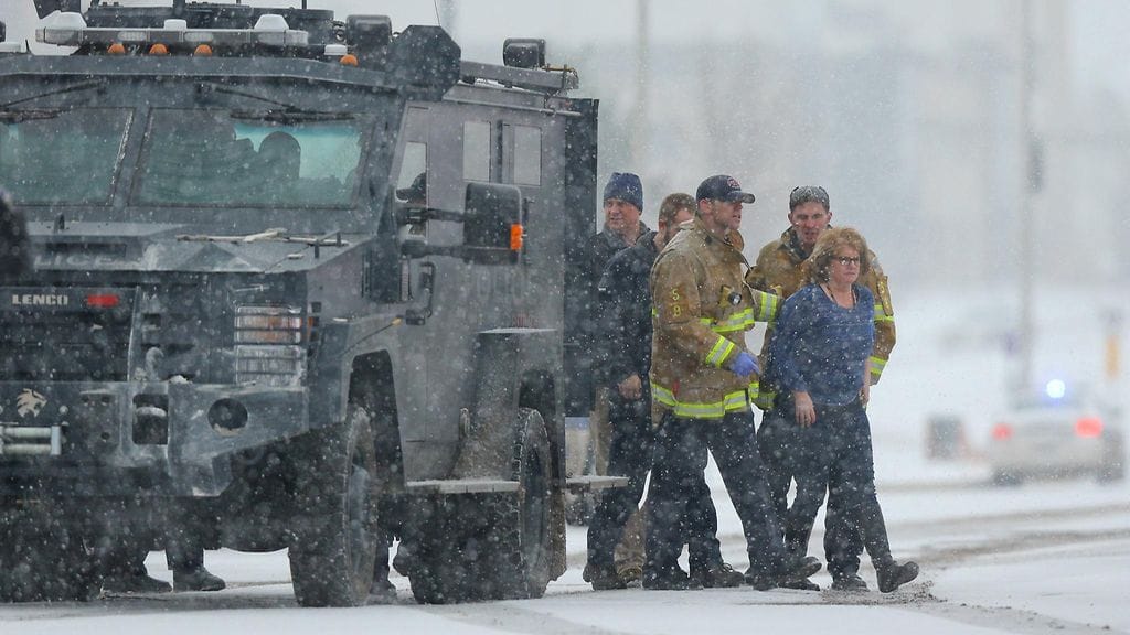 32Colorado springs ammuskelu isku perhesuunnitteluklinikka aborttiklinikka usa yhdysvallat