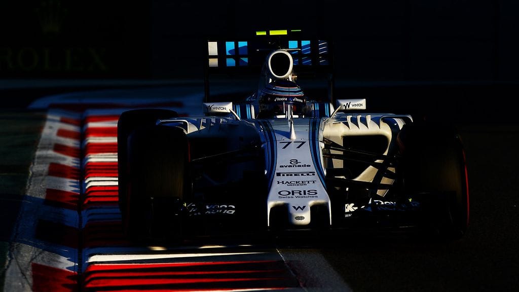 Valtteri Bottas vauhdissa Abu Dhabin osakilpailussa.