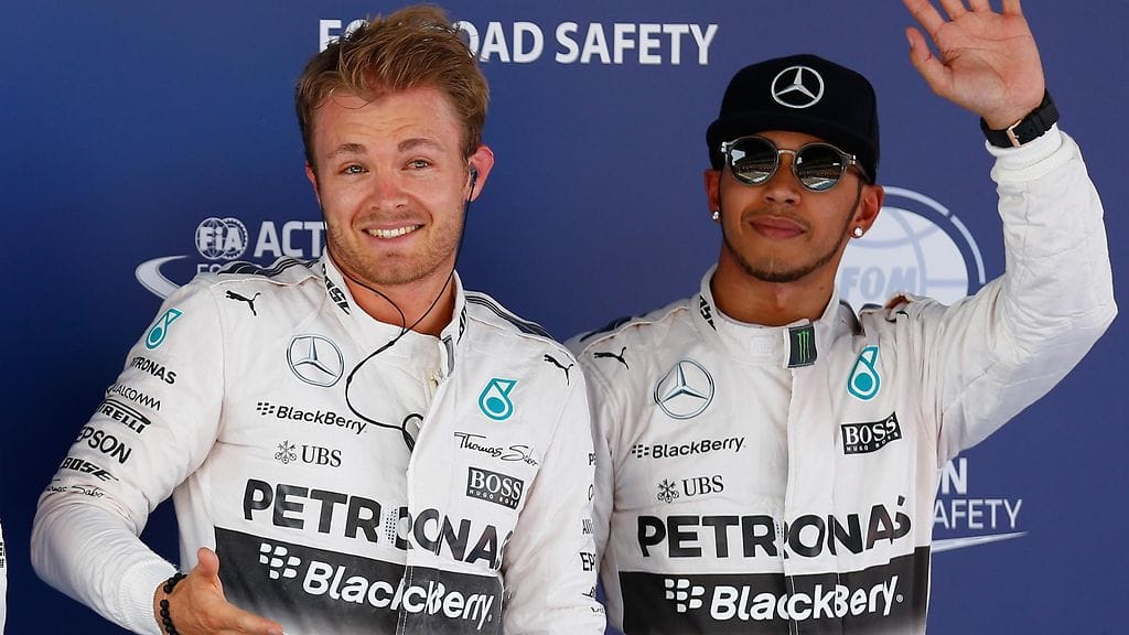 Mercedeksen huippukaksikko Nico Rosberg ja Lewis Hamilton.
