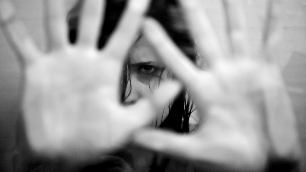 Glamourmalli koki kauhunhetkiä joutuessaan väkivaltaisen hyökkäyksen kohteeksi, uutisoi Daily Mail. Kuvituskuva.