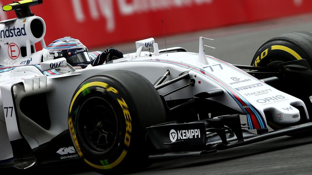 Valtteri Bottas Williams-autossaan viime kaudella.