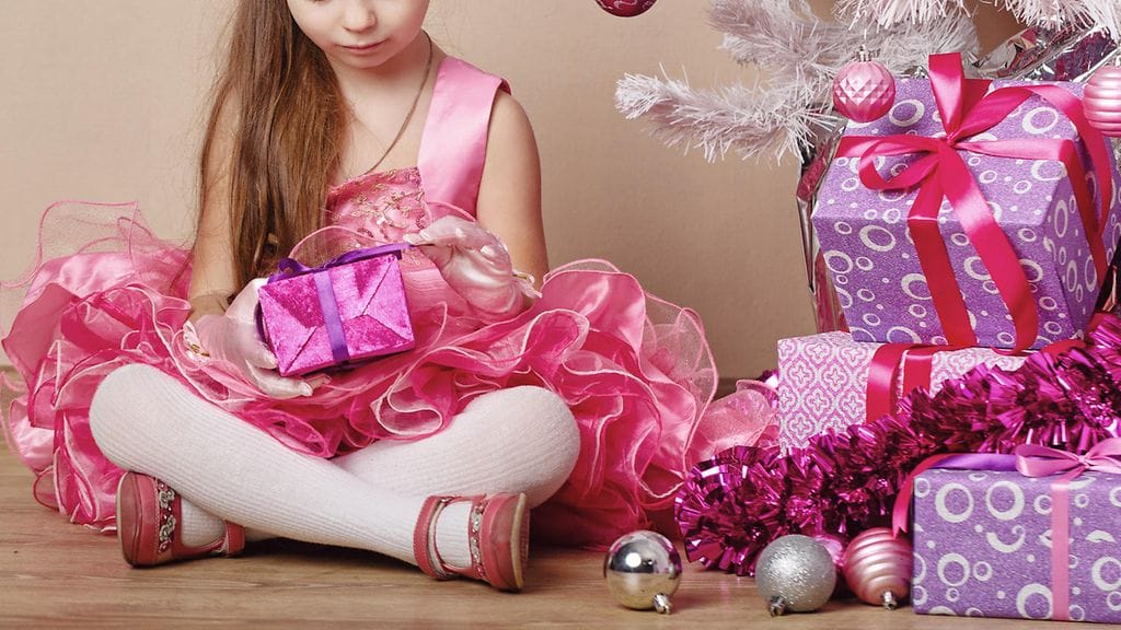 "Yhdeksänvuotiaani oli surullinen. Hän sanoi, että nyt joulu on pilalla." Kuvituskuva.