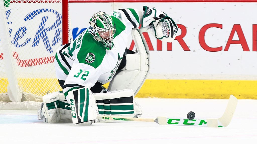 Kari Lehtonen torjui Vancouverin nurin.