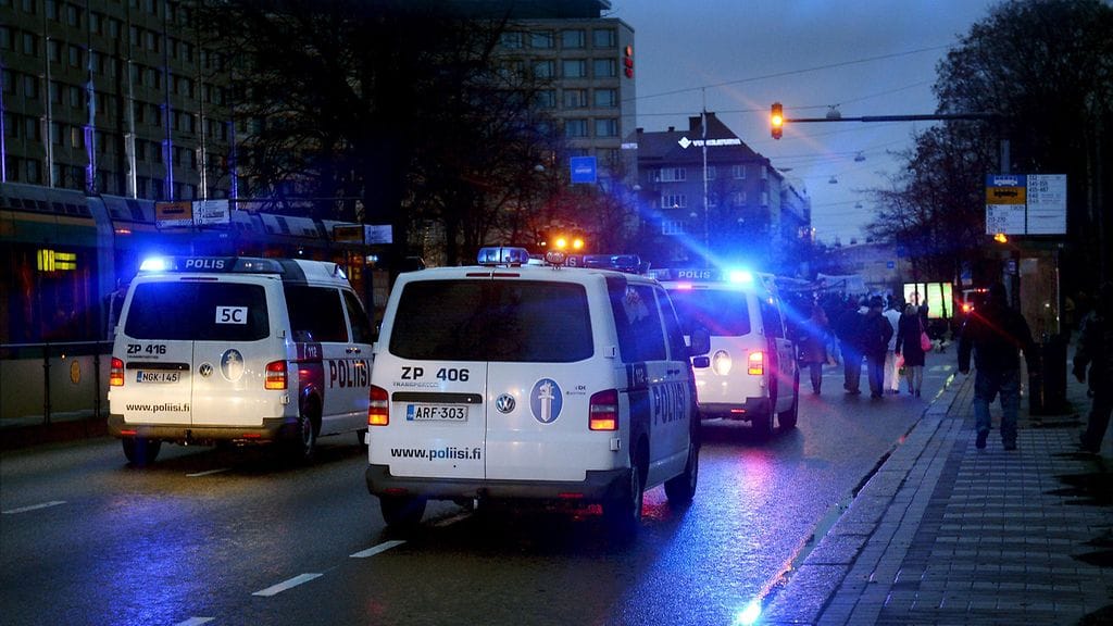 Itsenäisyyspäivän mielenosoituksessa käytettiin paineilma-asetta.