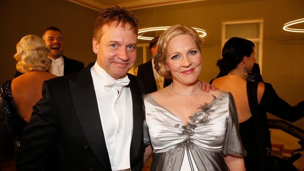 Eppu Salminen ja Kaisa Kuikkaniemi saavat lapsen.