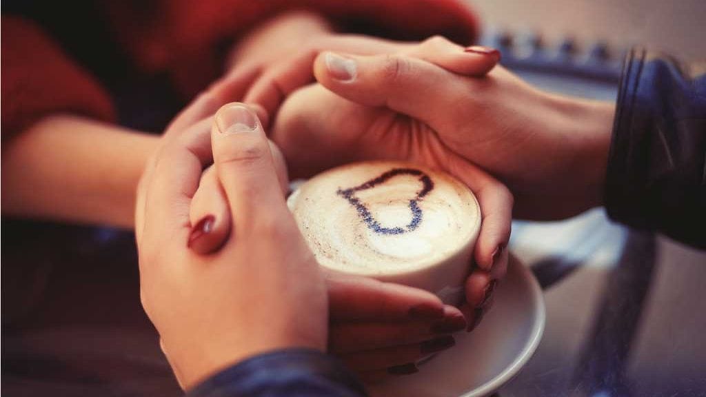 Tosirakkaudessa toisen oudot tavat eivät haittaa, ja luottamus on aina kunnossa.