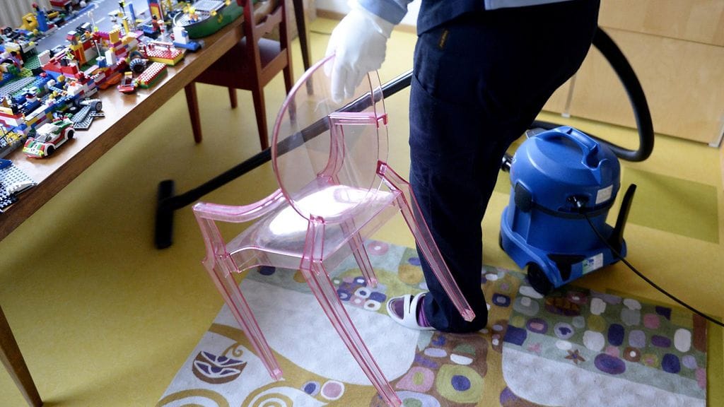 Muutkin kuin rikkaat ovat valmiita maksamaan siitä, ettei vapaa-ajalla tarvitse siivota.