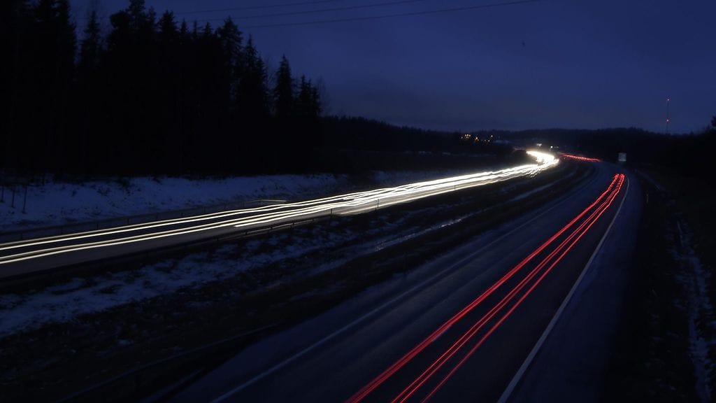 Suunnittelemalla reitin huolellisesti voit säästää matkakuluissa. Lyhyin reitti ei välttämättä ole taloudellisin.