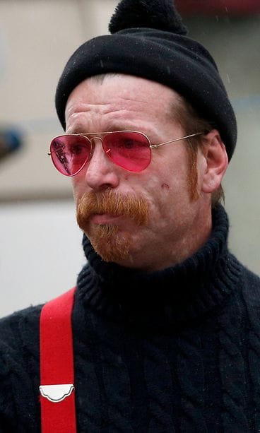 Eagles of Death Metal palasi Bataclanin edustalle 9.12.2015 5