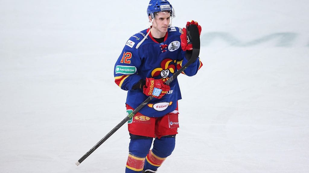 Steve Moses mätti viime kaudella KHL:n runkosarjan maaliennätyksen Jokerien paidassa.