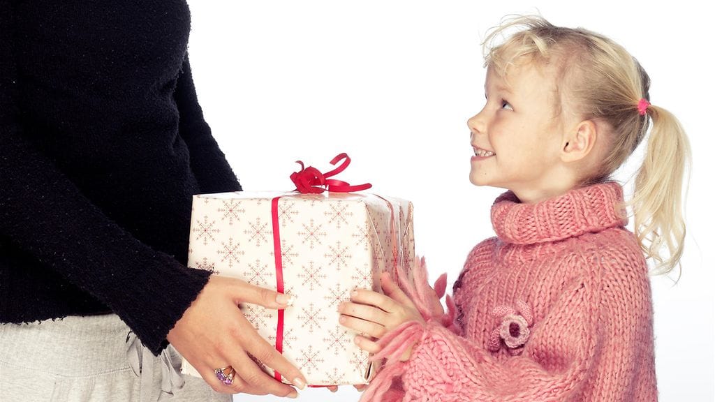 Paljonko opettajan lahja saa maksaa? Kuvituskuva.