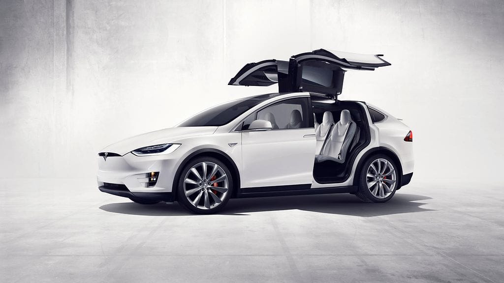 Tesla Model X.
