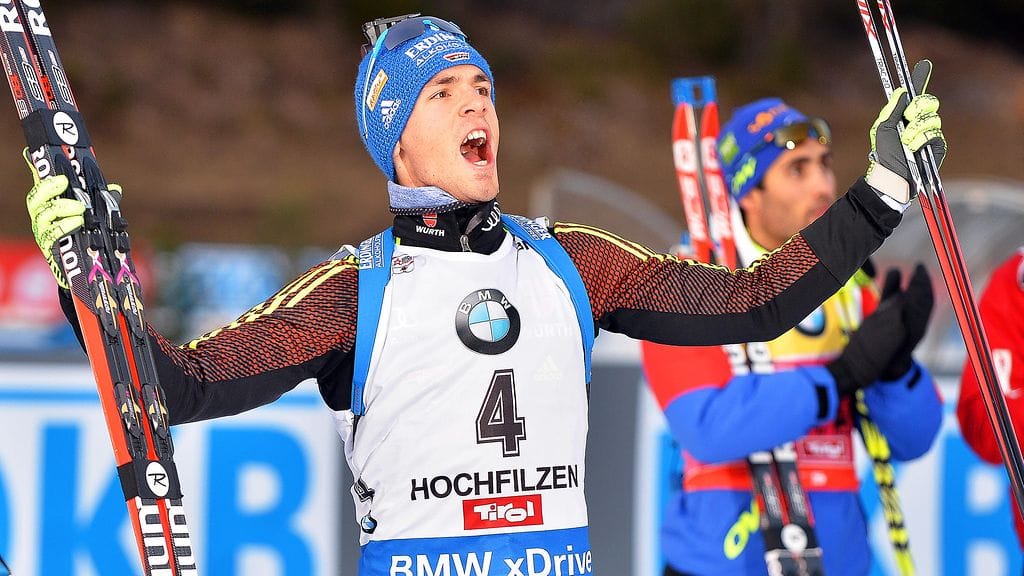 Simon Schempp juhli perjantaina.