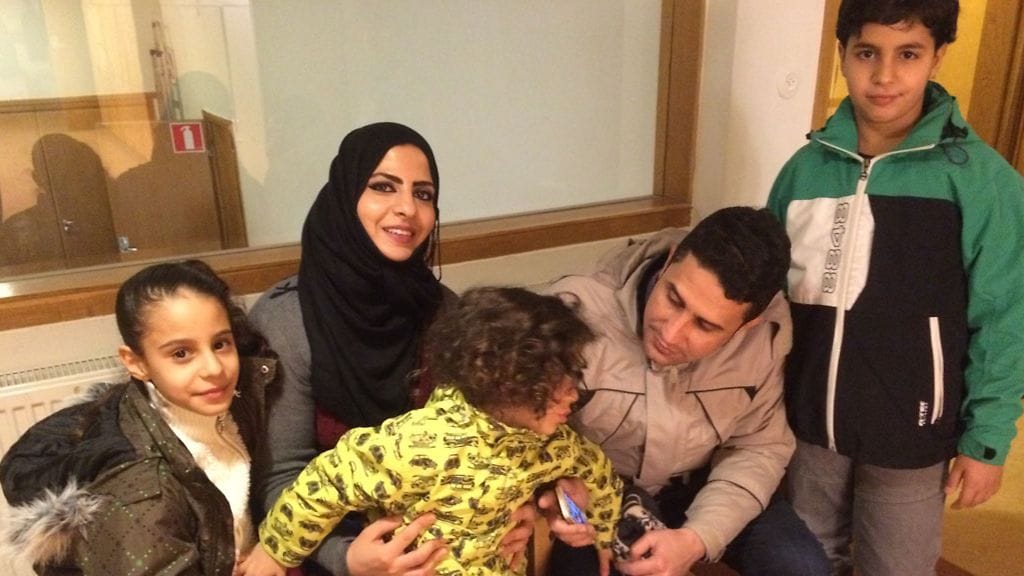 Äiti Roqauya Ali ja isä Waad Saleh, lapset Narges, Hasan ja Hussein.