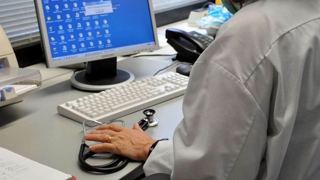 Jyväskylässä tietoliikenneyhteydet eivät toimi Kuokkalan terveysasemalla. Arkistokuva.