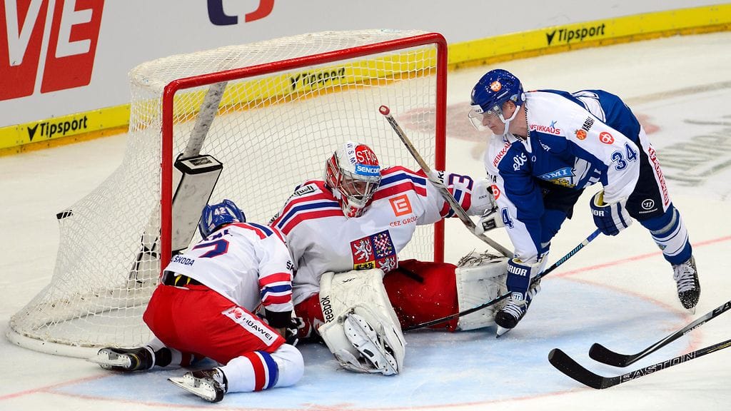Olli Palola survoi Leijonien voittomaalin.