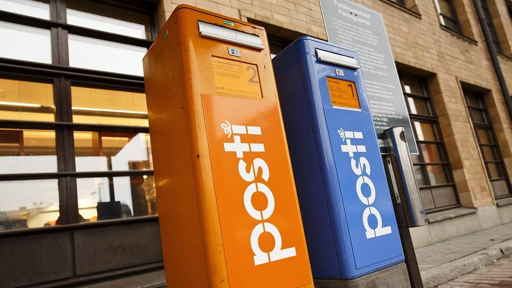 Posti- ja logistiikka-alan unioni PAU ja Palvelualojen työnantajat Palta neuvottelivat valtakunnansovittelijan toimistolla hieman yli puoleenyöhön saakka.