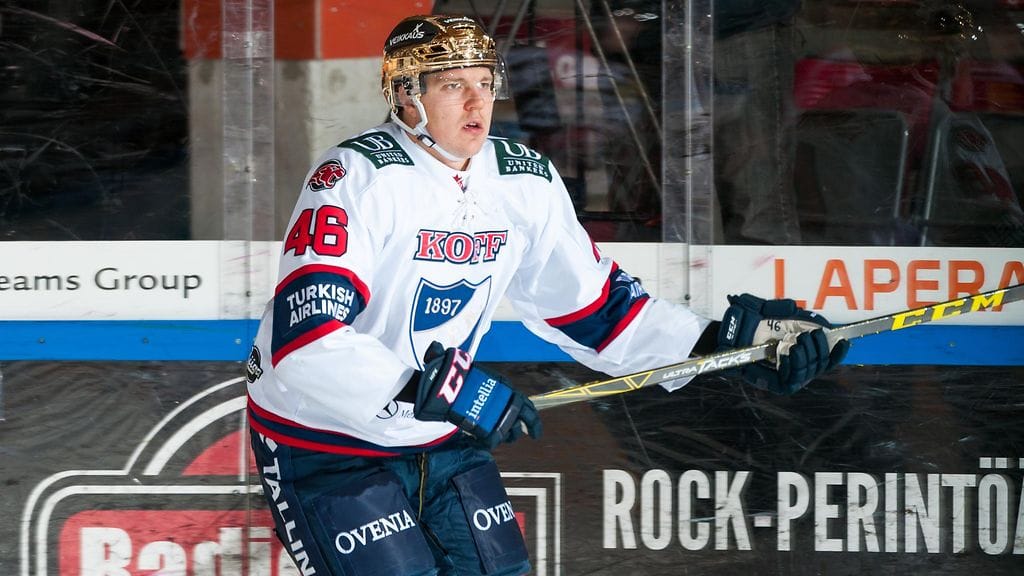 Teemu Ramstedt kamppailee SM-liigan pistepörssin voitosta. HIFK-sentteri on pörssikakkosena tehoilla 5+29=34.