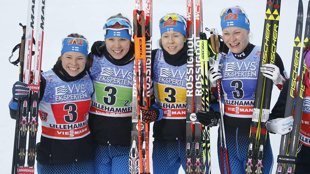 Krista Pärmäkoski, Kerttu Niskanen, Laura Mononen ja Anne Kyllönen muodostavat kovan nelikon Tour de Skillä. Kuva Lillehammerista joulukuun alusta.