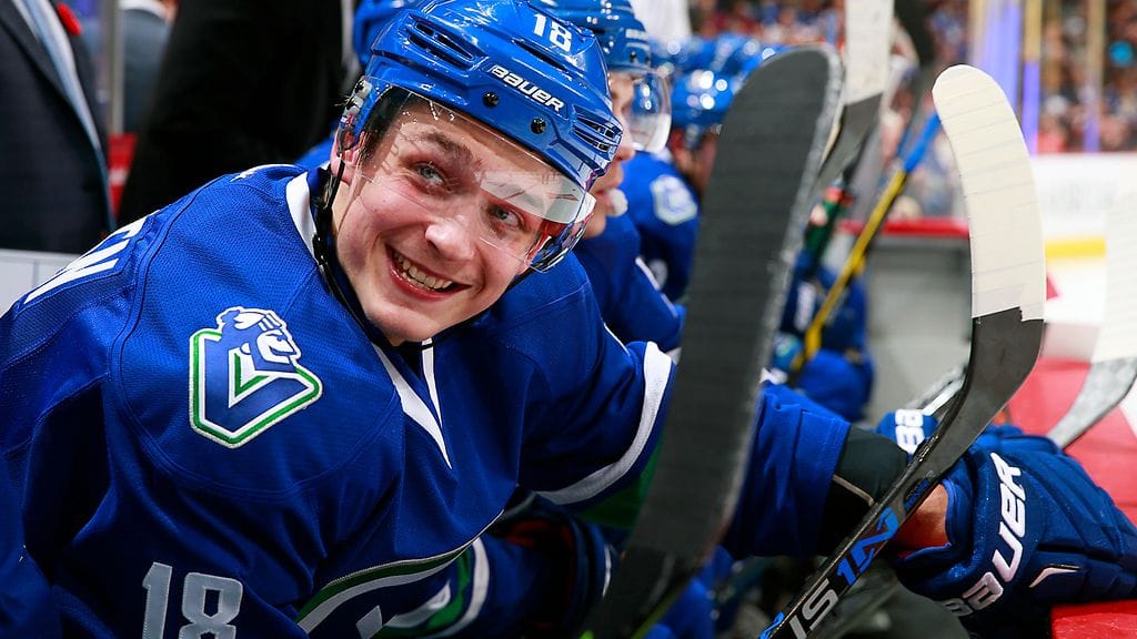 Jake Virtanen iski NHL-debyyttikautensa toisen osuman (arkistokuva).