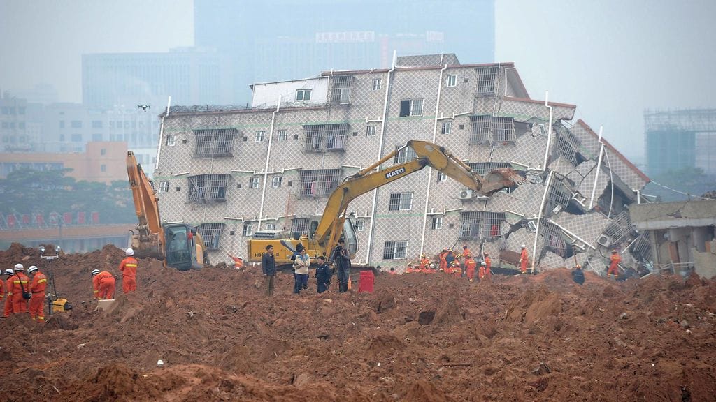Poliisi on pidättänyt 11 ihmistä, joilla epäillään olevan yhteys lähes kaksi viikkoa sitten tapahtuneeseen maanvyöryyn Shenzhenin kaupungissa Etelä-Kiinassa.
