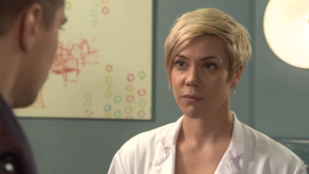 Saara Ylitalo Salkkareissa kevät 2015 1