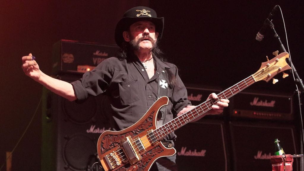 Lemmy kuuluu rockin legendoihin.