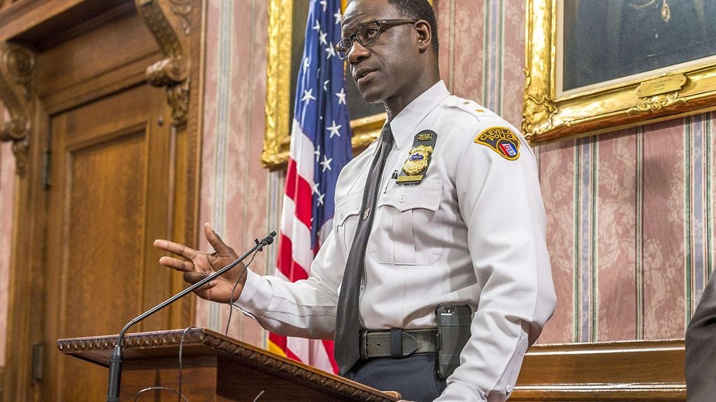 Clevelandin poliisipäällikkö Calvin Williams puhui lehdistölle 28. joulukuuta 2015.