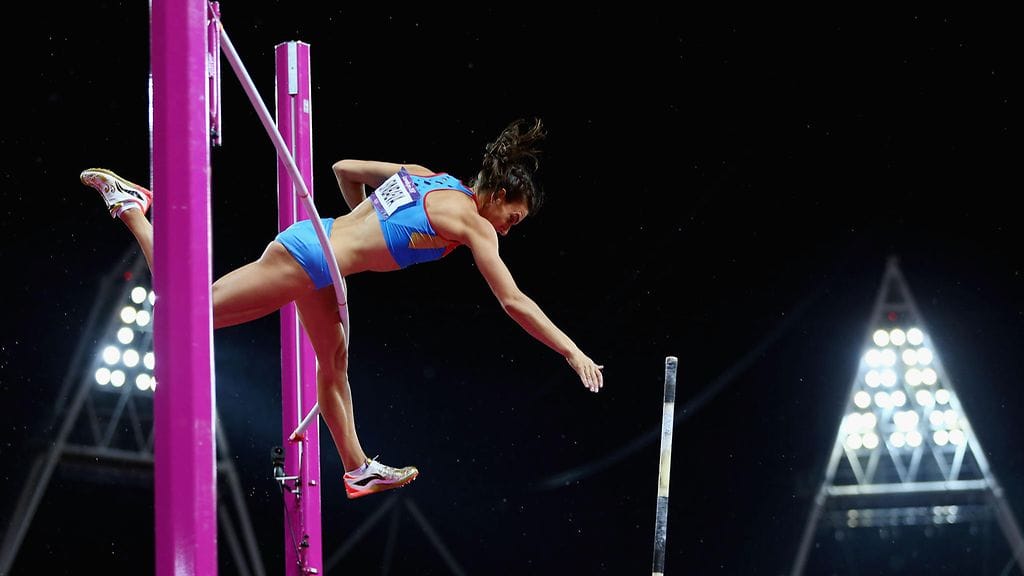 Jelena Isinbajeva on saavuttanut olympialaisissa kaksi kultaa ja yhden pronssin. Hän haluaisi kilpailla vielä Riossa, mutta nyt se on vaarassa jäädä väliin.