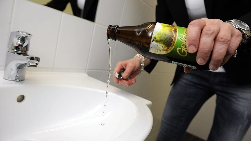 Tammikuu on monelle suomalaiselle tipatonta aikaa.