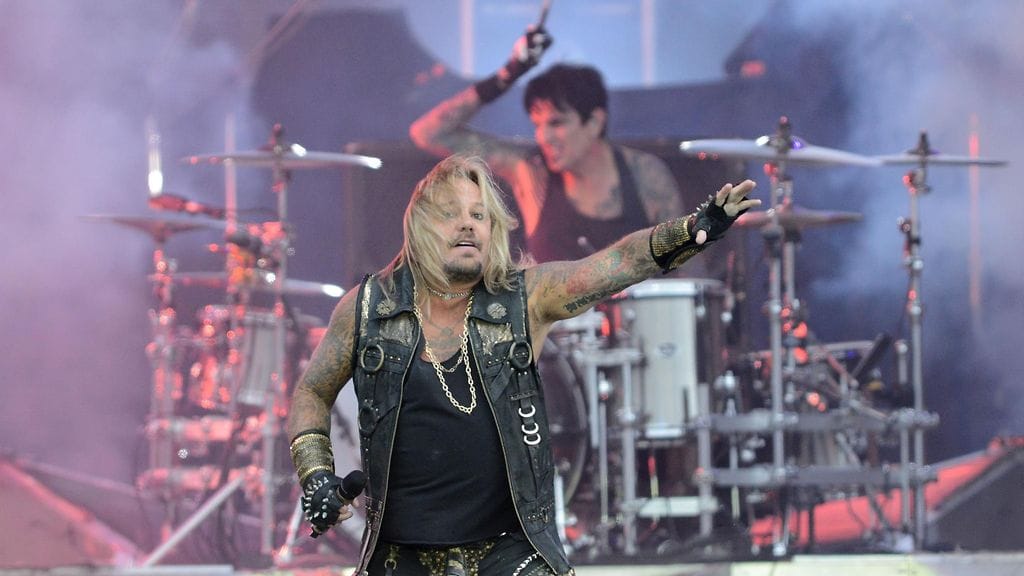 Mötley Crüe 2015 1