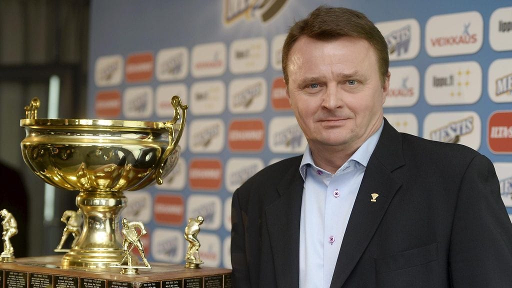Jukka Toivakka oli mukana myös Jääkiekkoliiton puheenjohtajakilvassa. Kuva vuodelta 2014.