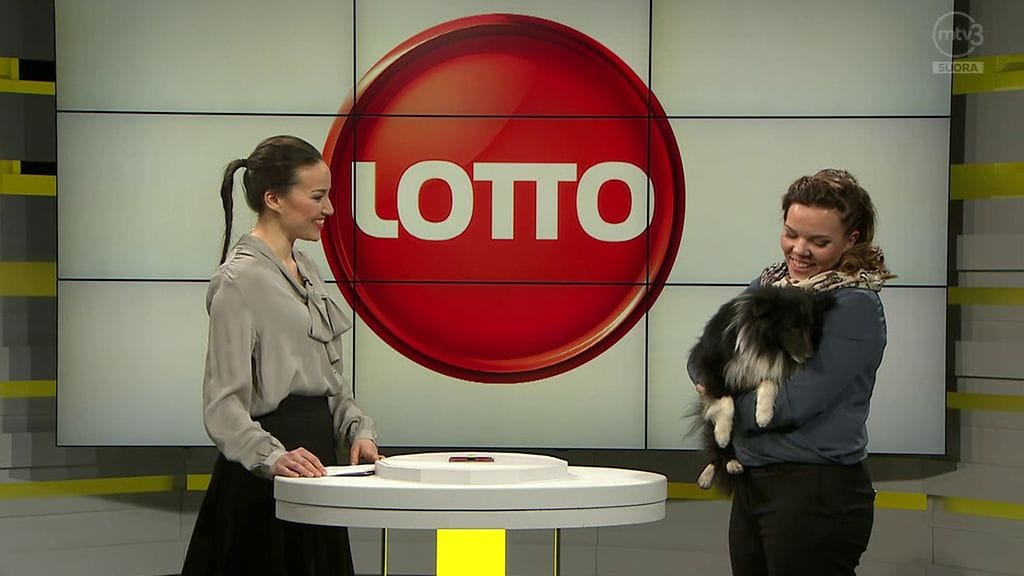 Lottoarvonnassa mukana agilityn Suomen-mestari Iida Vakkuri ja Hunni-koira.
