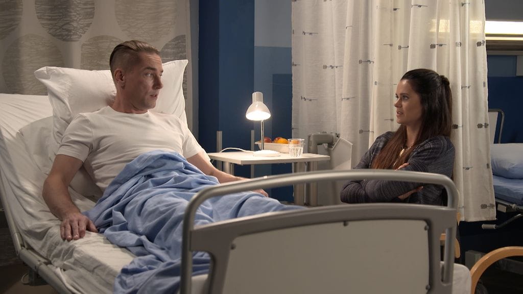 2922 05 aki (sami uotila) alissa (johanna puhakka)