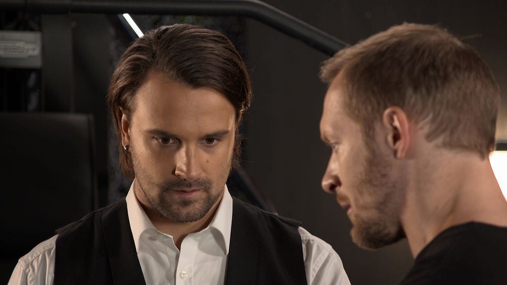 2925 01 jiri (mikko parikka) sebastian (jarkko nyman)