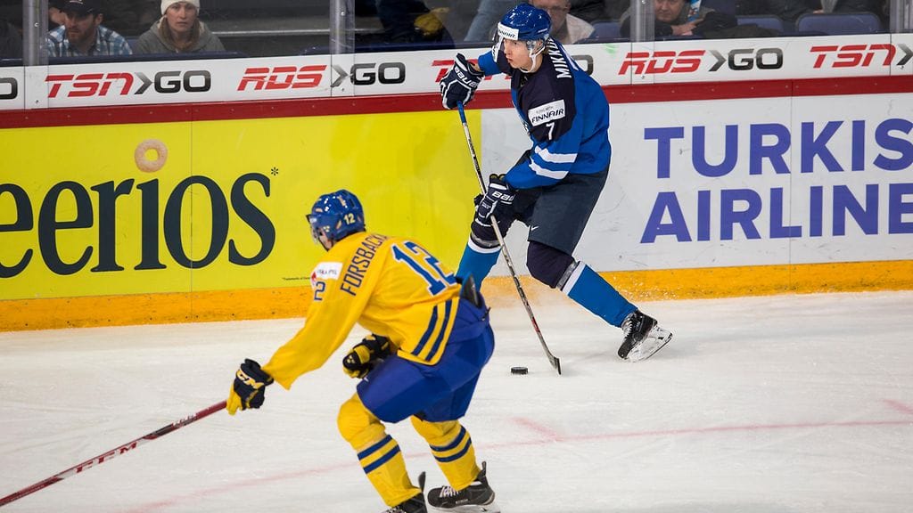 Niko Mikkola hoiti puolustuksen kunnialla.