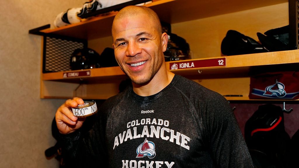 Jarome Iginla sai täytettä palkintokaappiin.
