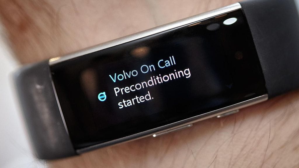 172211_Volvo_Microsoft_Band_2