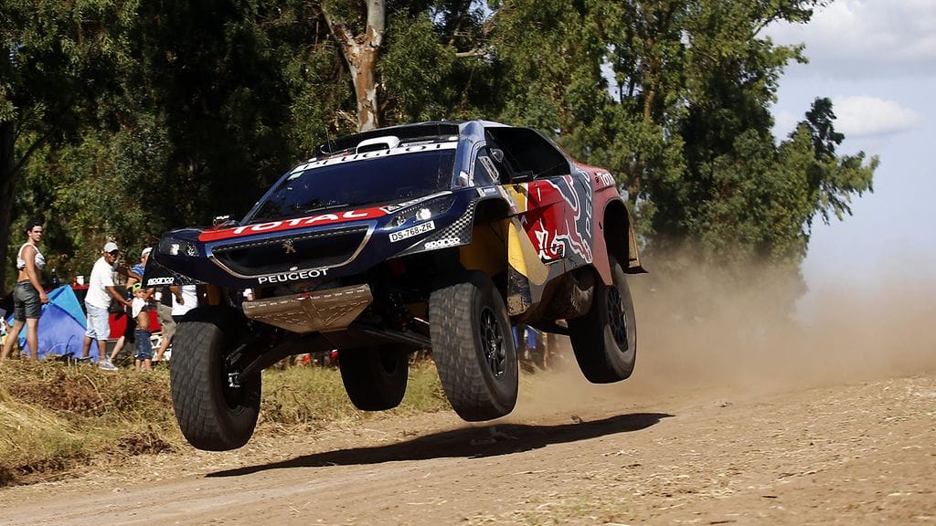 Sebastien Loeb on voittanut kaksi etappia peräjälkeen Dakarissa.