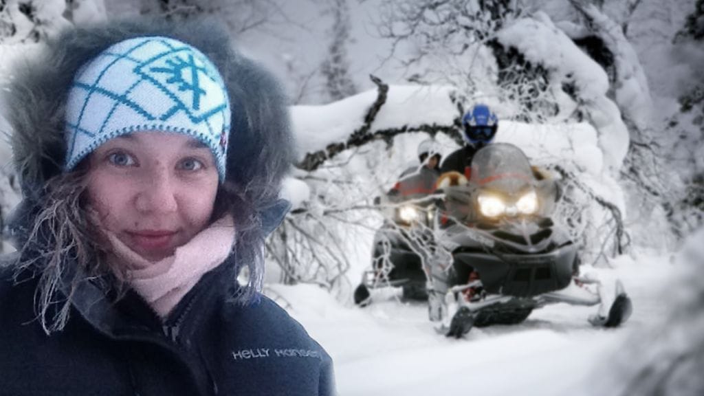 Kun auto ei käynnistynyt, Sara Wesslin hyppäsi kelkan kyytiin. Wesslin ei ehtinyt napata tilanteesta kuvaa, sillä puhelin sammuu herkästi ulkona kovilla pakkasilla. Kuva: Sara Wesslin/kuvituskuva.