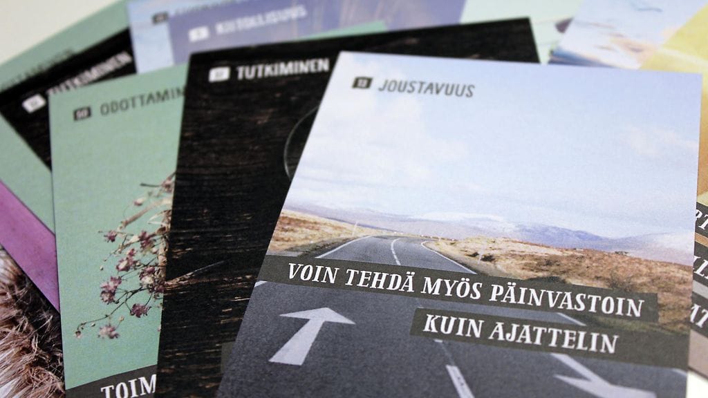 Hyvän mielen kortit -korttisarja.