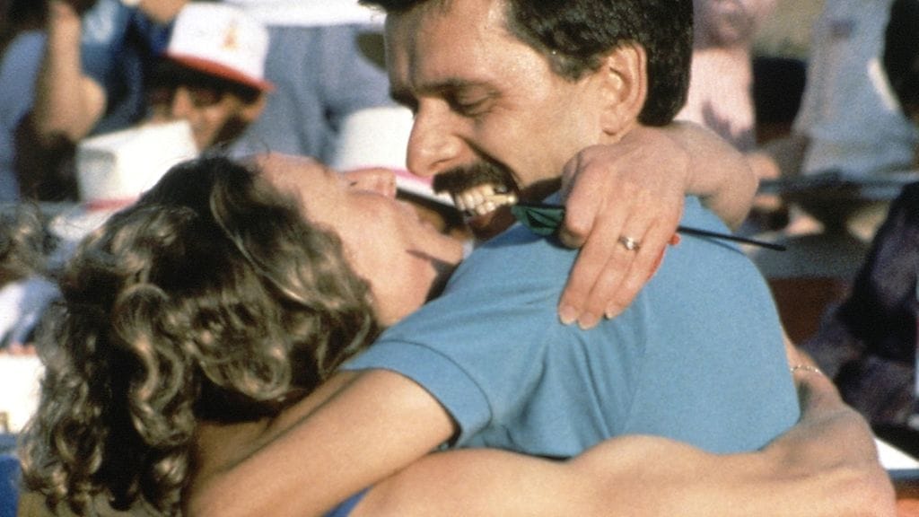 Ria Stalman juhlimassa olympiavoittoaan vuonna 1984.