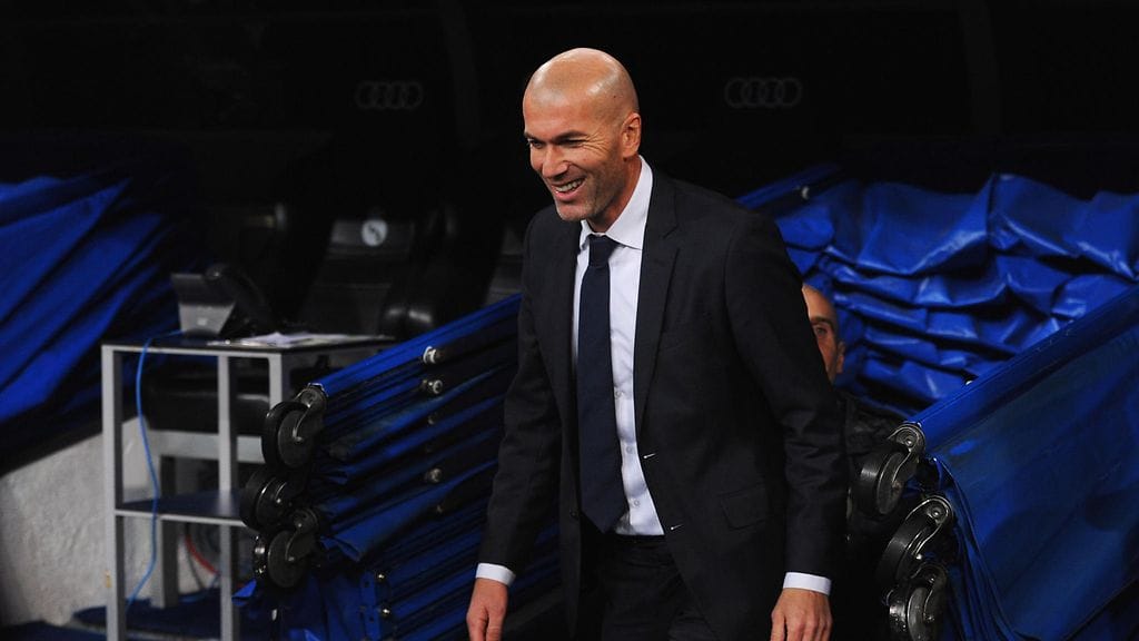 Zinedine Zidane sai hymyillä