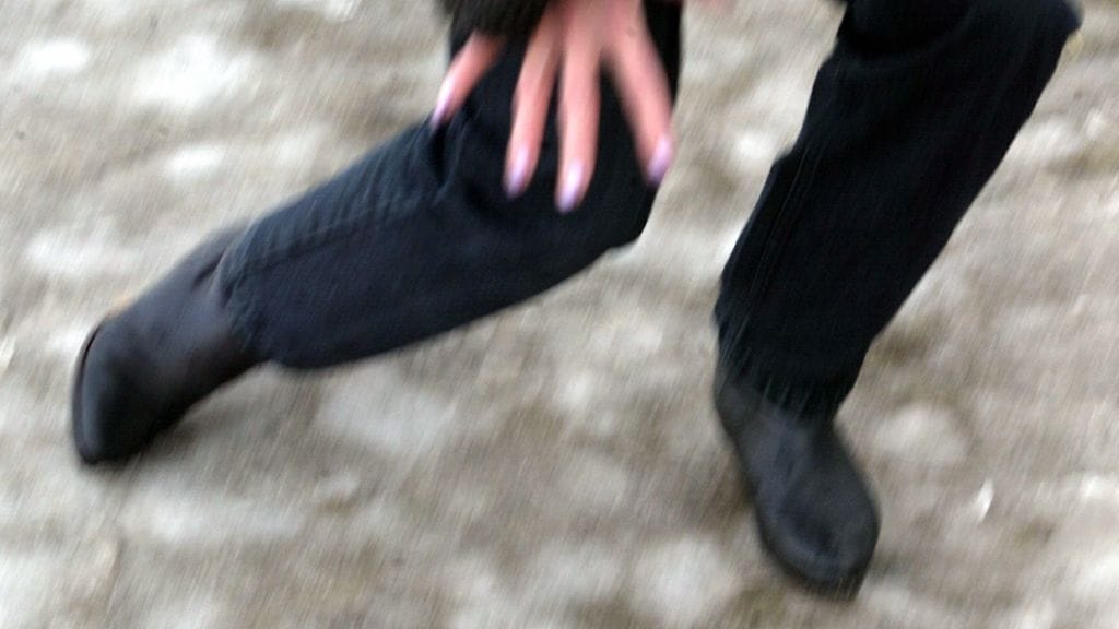 "Liukastumisesta aiheutuneet vammat, kuten rannemurtumat, voivat hankaloittaa päivittäistä elämää pitkän aikaa", asiantuntija muistuttaa.