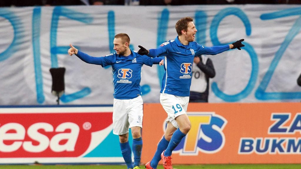 Kasper Hämäläinen (oik.) on vaihtamassa maisemaa.