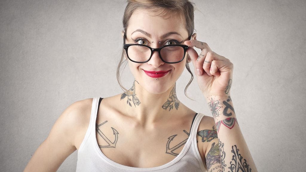 Todellinen kauneus piilee epätäydellisyydessä, sen tietävät tatuoidut.